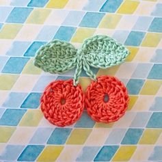 Free crochet cherry pattern. Add cherries to clothing, cards... anything you like! thanks so xox